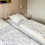 Three-bedroom In بيت للعطل